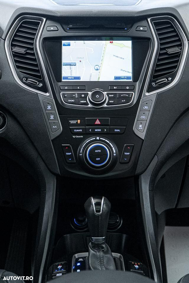 Hyundai Santa Fe 2.2 CRDi 4WD Automatik Premium - 4