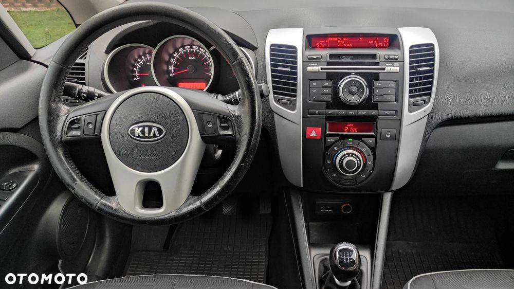 Kia Venga 1.4 L - 7