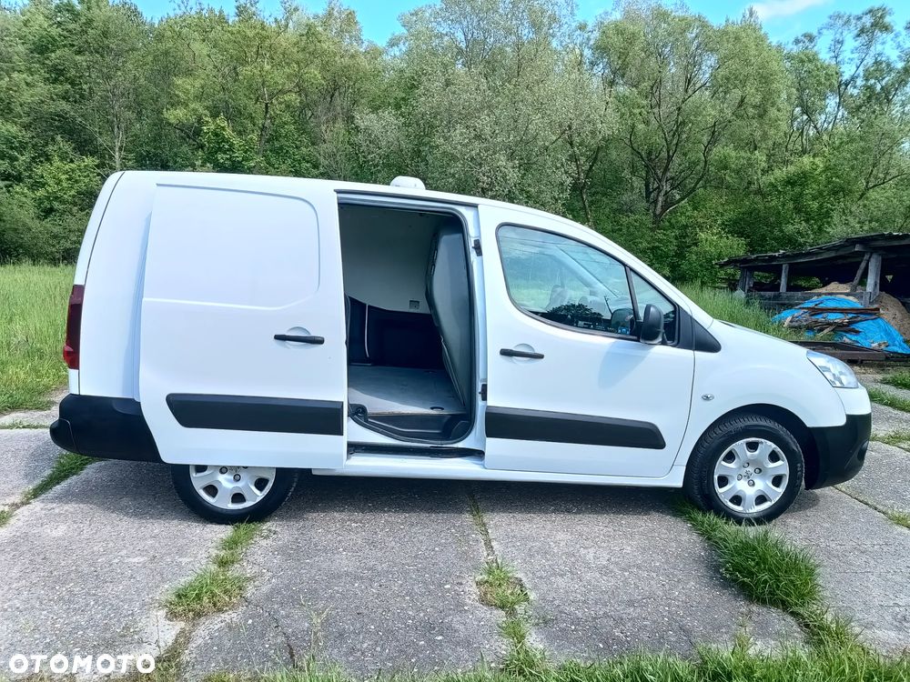 Peugeot Partner 1.6 Hdi 90 kM manual, 2012 rok WEBASTO paka jak NOWA Stan bardzo dobry!! NISKIE SPALANIE- BEZWYPADKOWY! - 20
