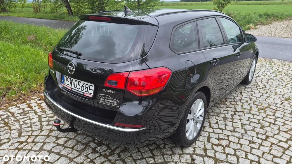 Opel Astra 1.4 T Cosmo - 3