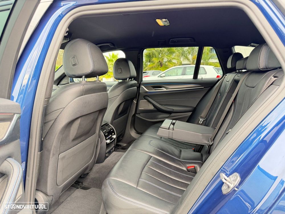 BMW 530 e Pack 50 anos M - 7