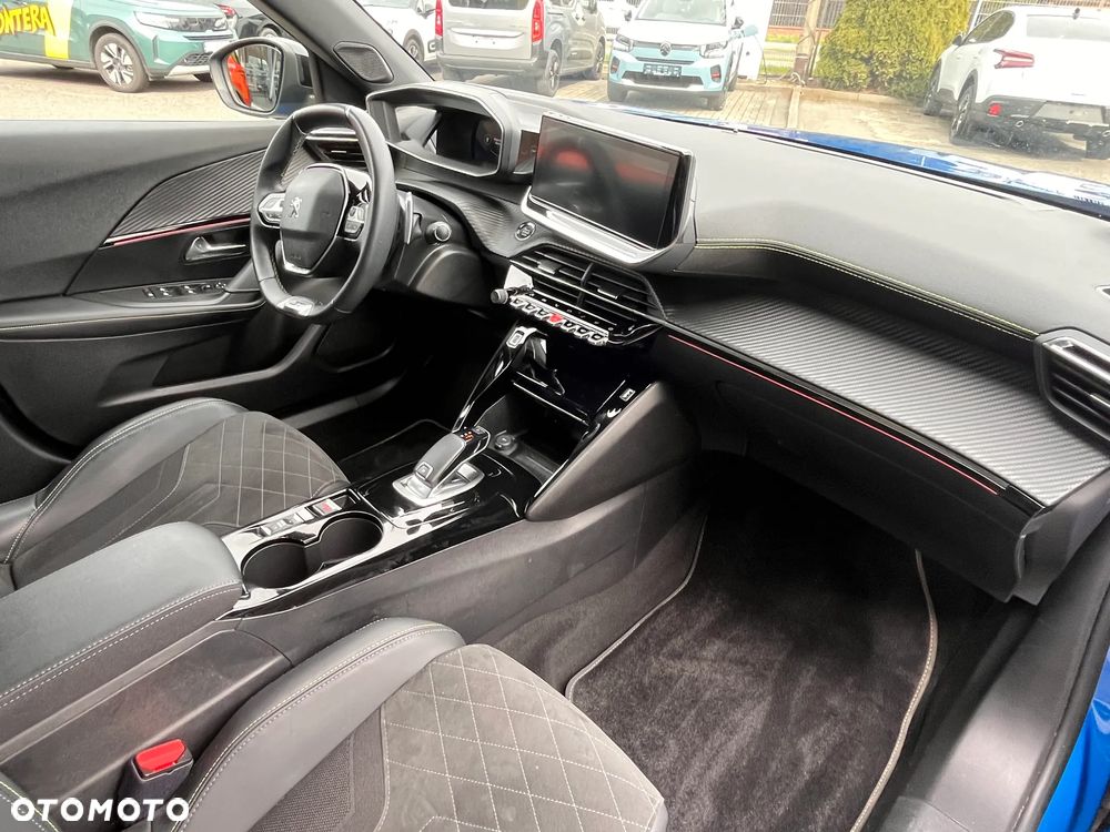 Peugeot 2008 1.2 PureTech GT Pack S&S EAT8 - 7