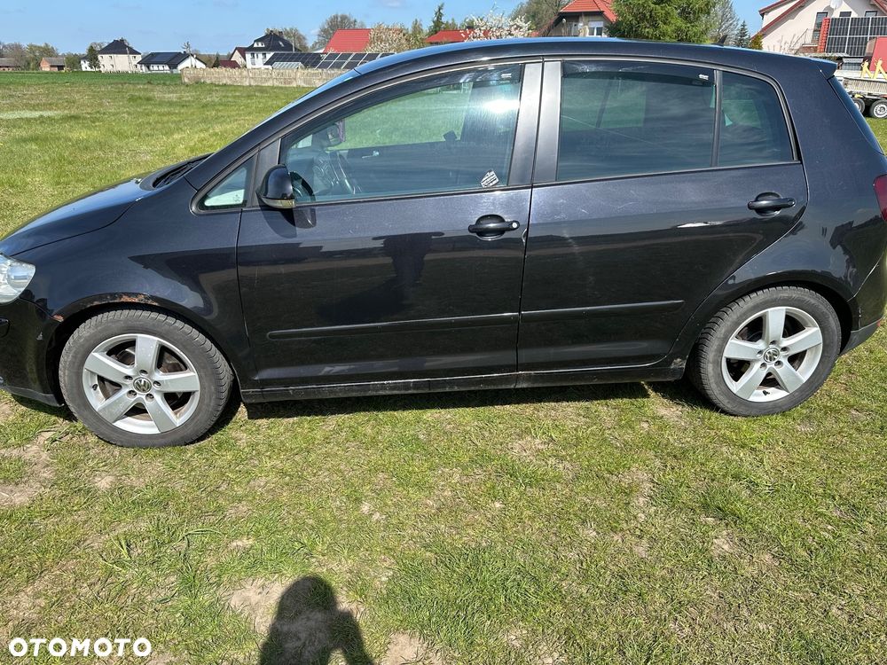 Volkswagen Golf Plus 2.0 FSI Comfortline - 2