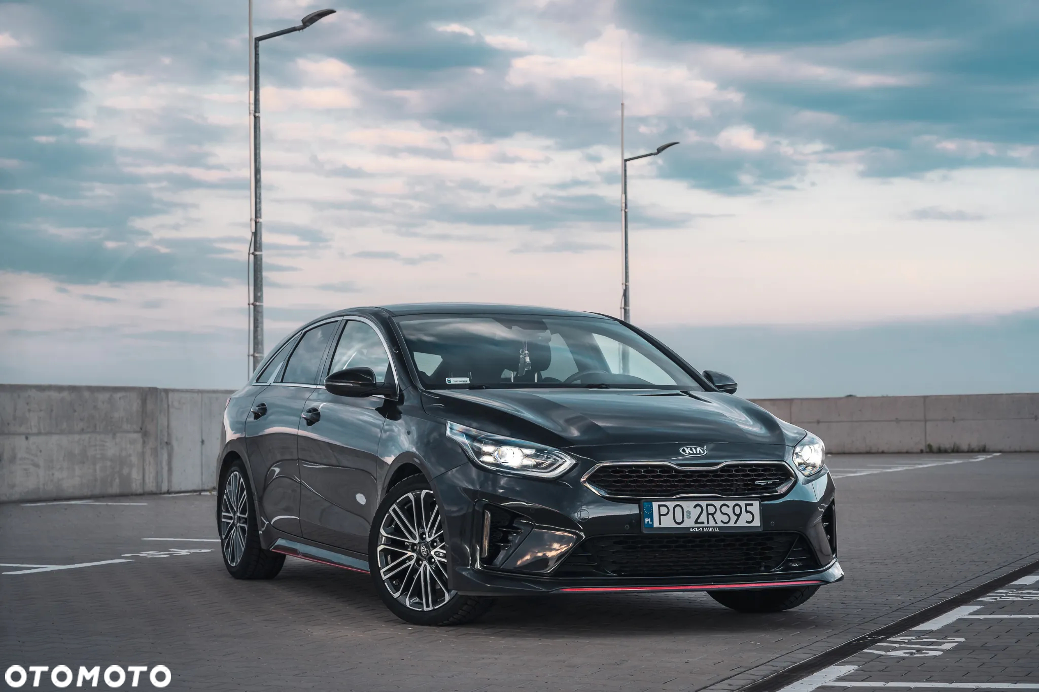 Kia ProCeed 1.6 T-GDI GT DCT - 9