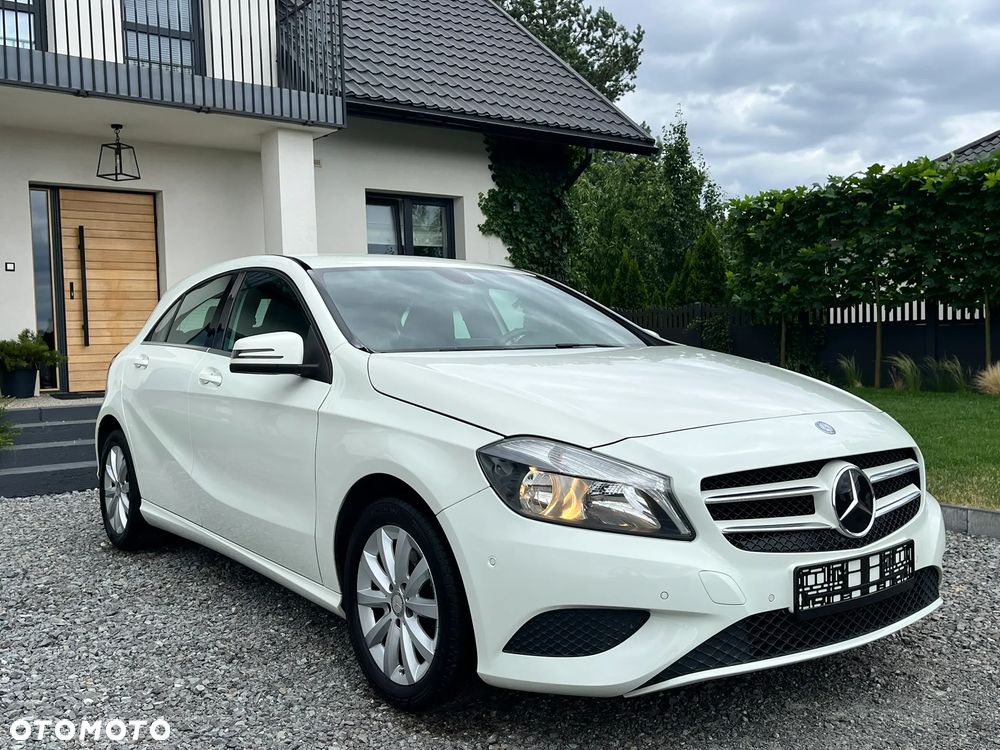 Mercedes-Benz Klasa A 180 (BlueEFFICIENCY) - 24