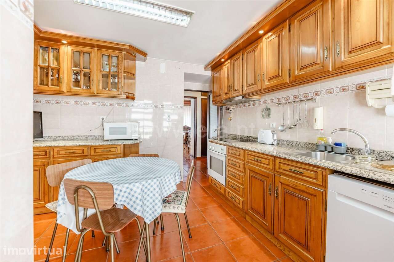 Apartamento T4 / Fundão, Fundão - Grande imagem: 2/20