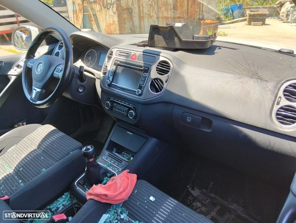 Volkswagen Tiguan 2.0 tdi ano 2009 - 6