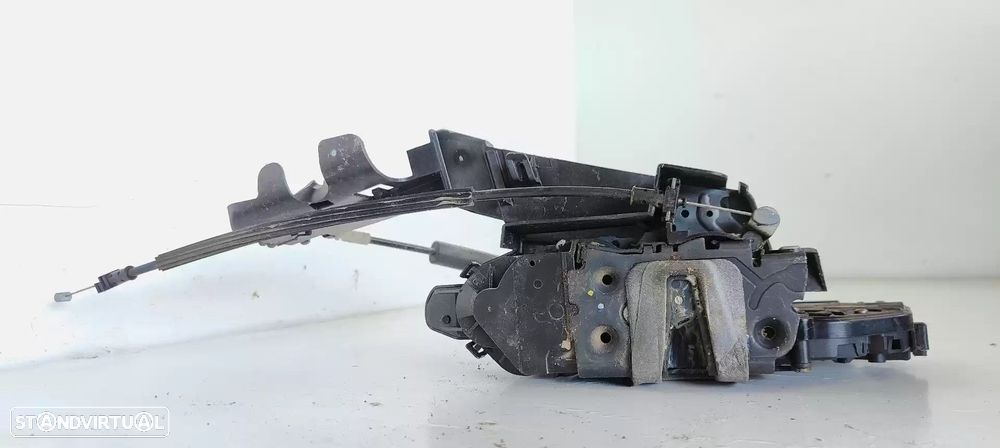 FECHADURA PORTA FRONTAL DIREITA JAGUAR XF 2010 -8X23203A28AE - 2