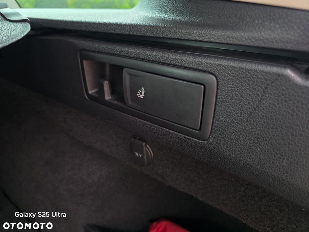 Volkswagen Passat 1.5 TSI EVO Highline - 32