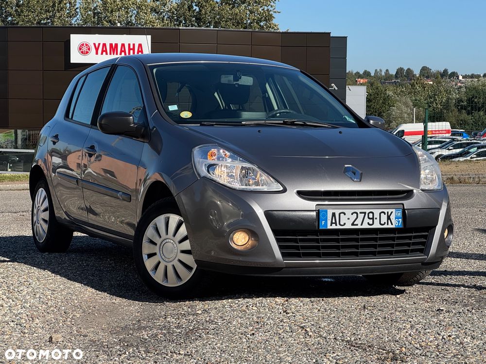 Renault Clio - 2
