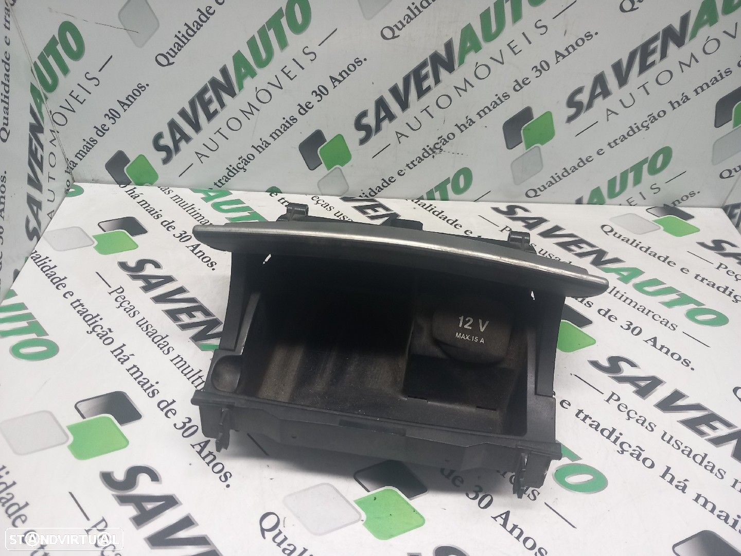 Cinzeiro / Gaveta Consola / Porta Objetos Mercedes-Benz C-Class (W203) - 2