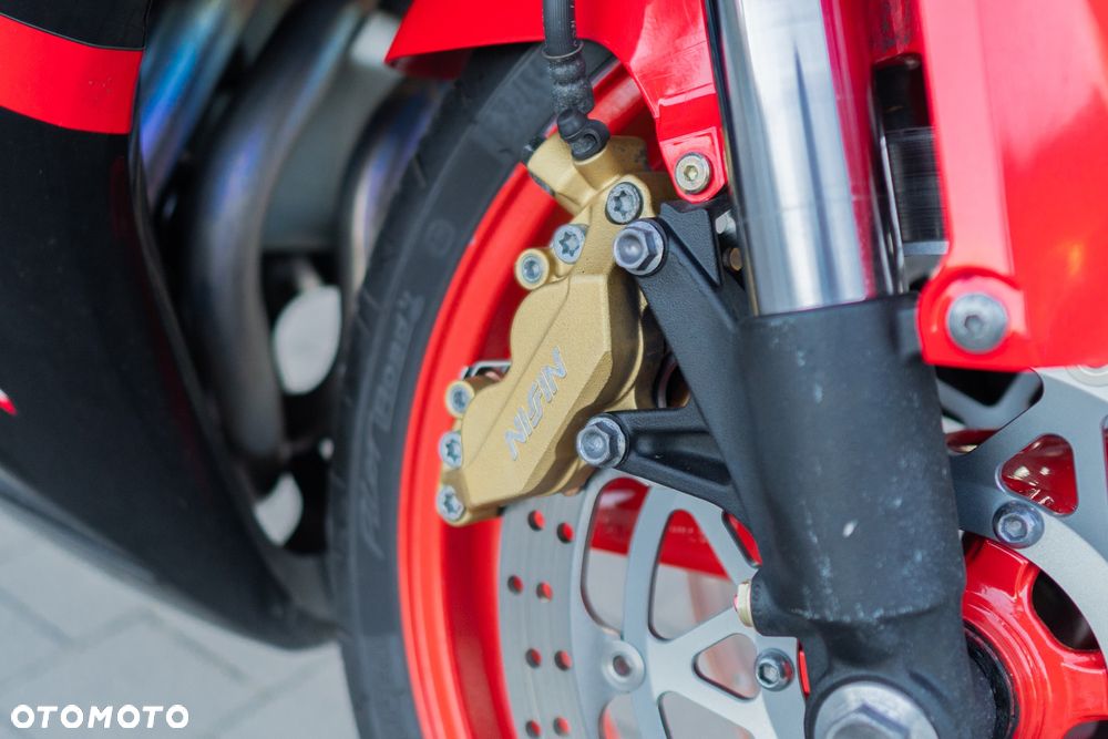 Honda CBR - 13