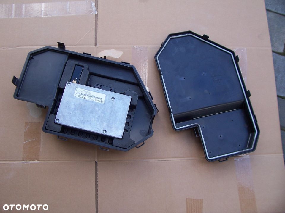 audi a4 b7  moduł Bluetooth 8P0862335H HERMAN BECKER ideal.  EU. - 1