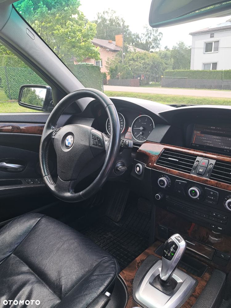 BMW Seria 5 530xd - 14