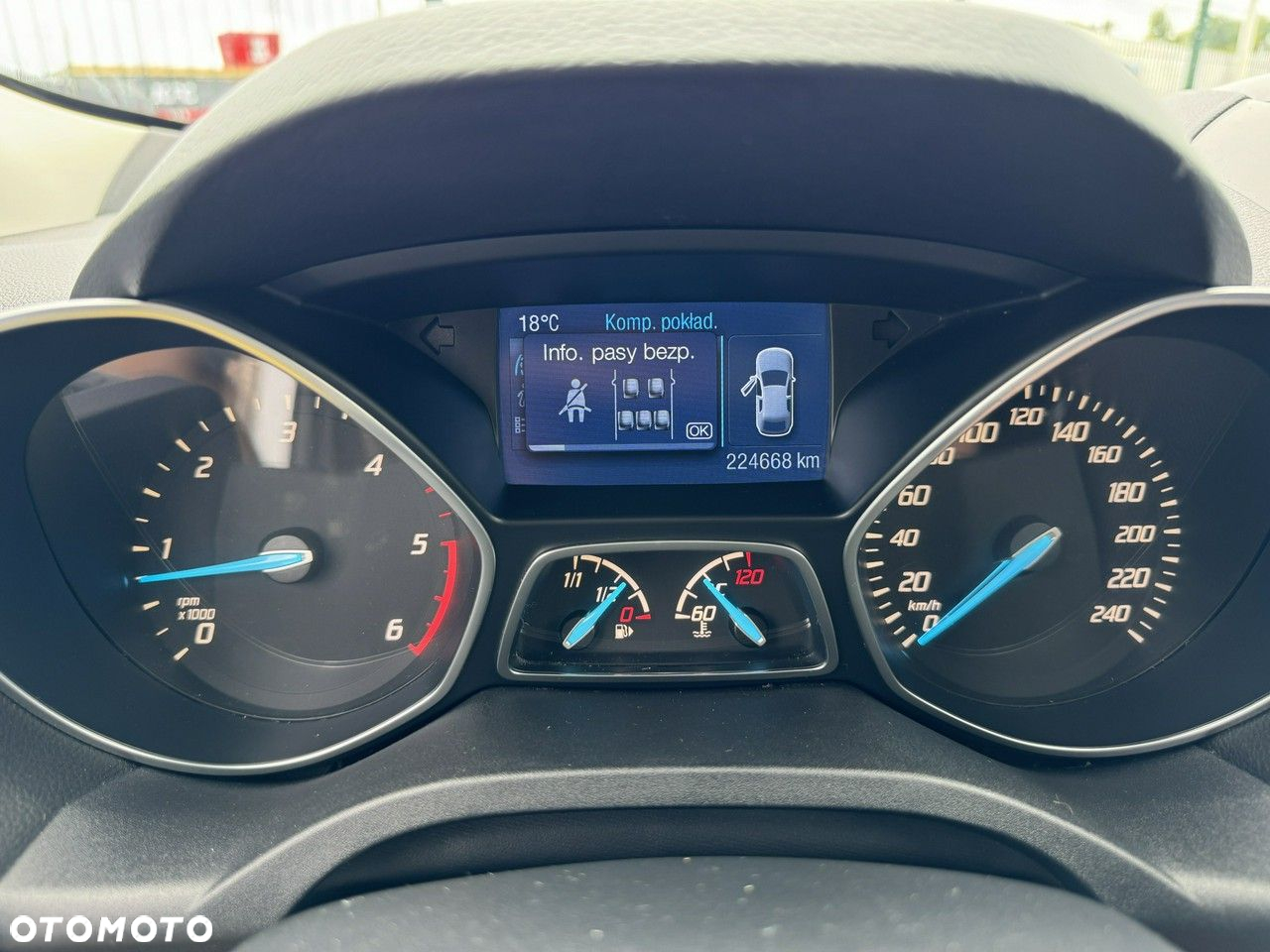 Ford Kuga 2.0 TDCi Titanium - 27