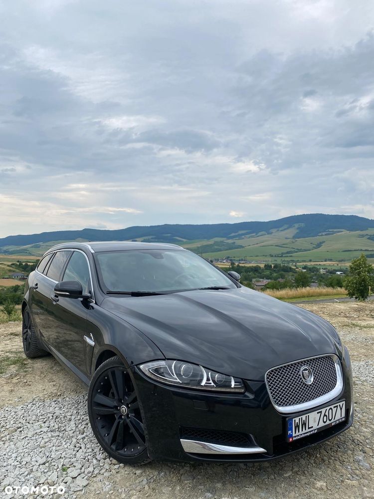Jaguar XF 3.0 V6 D Premium Luxury - 21
