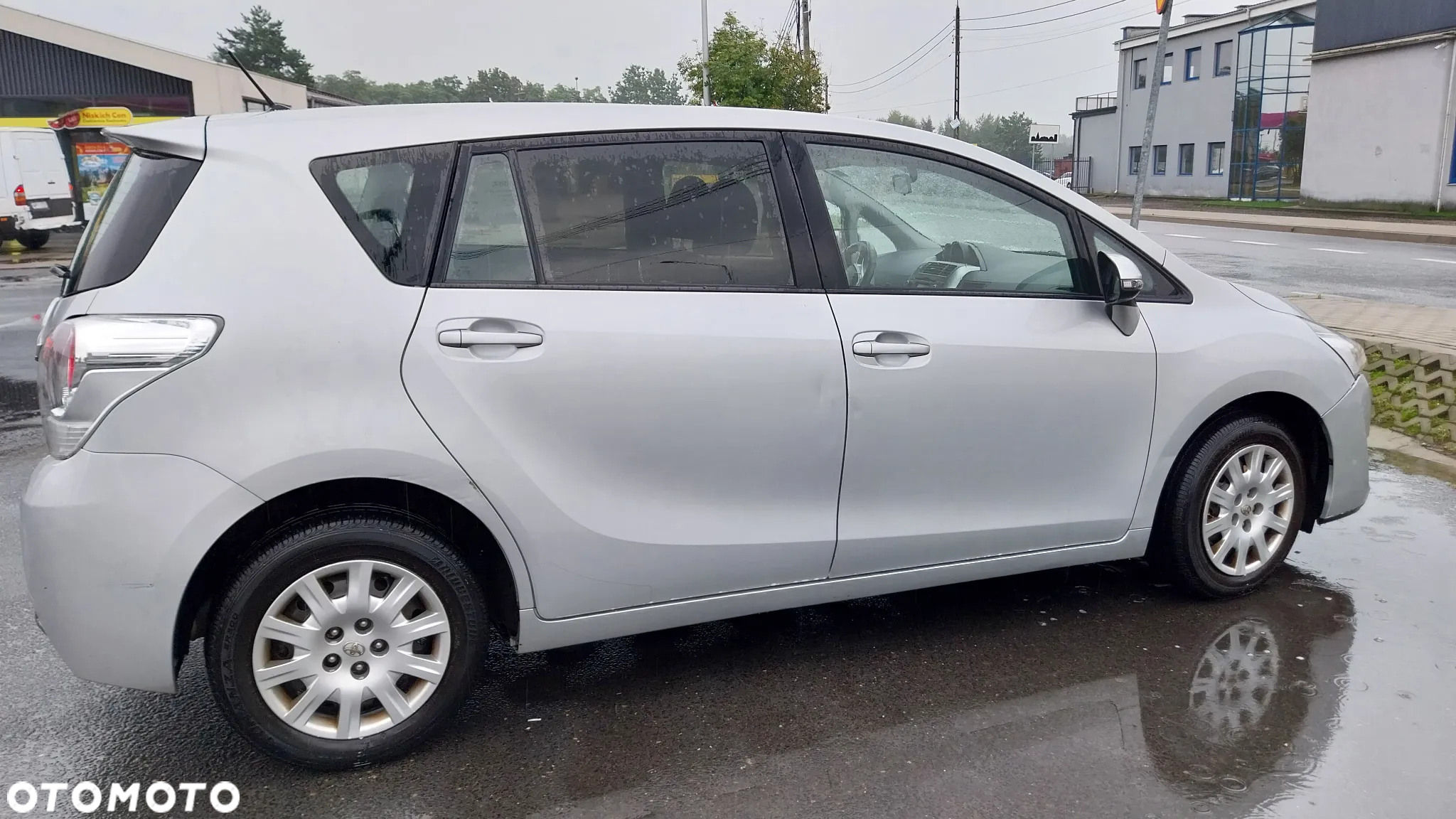 Toyota Verso 1.6 Active - 6