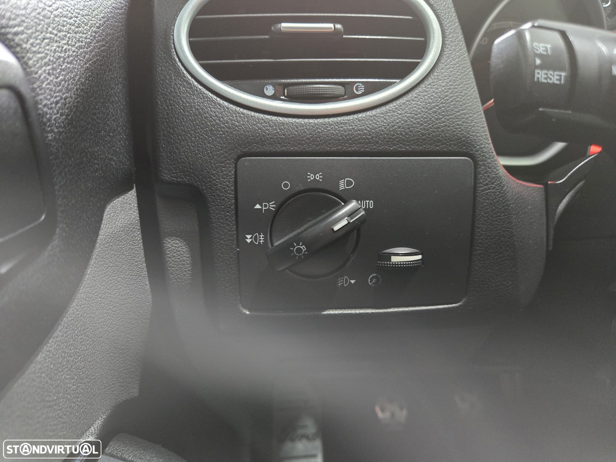 Ford Focus 2.5 T RS - 19