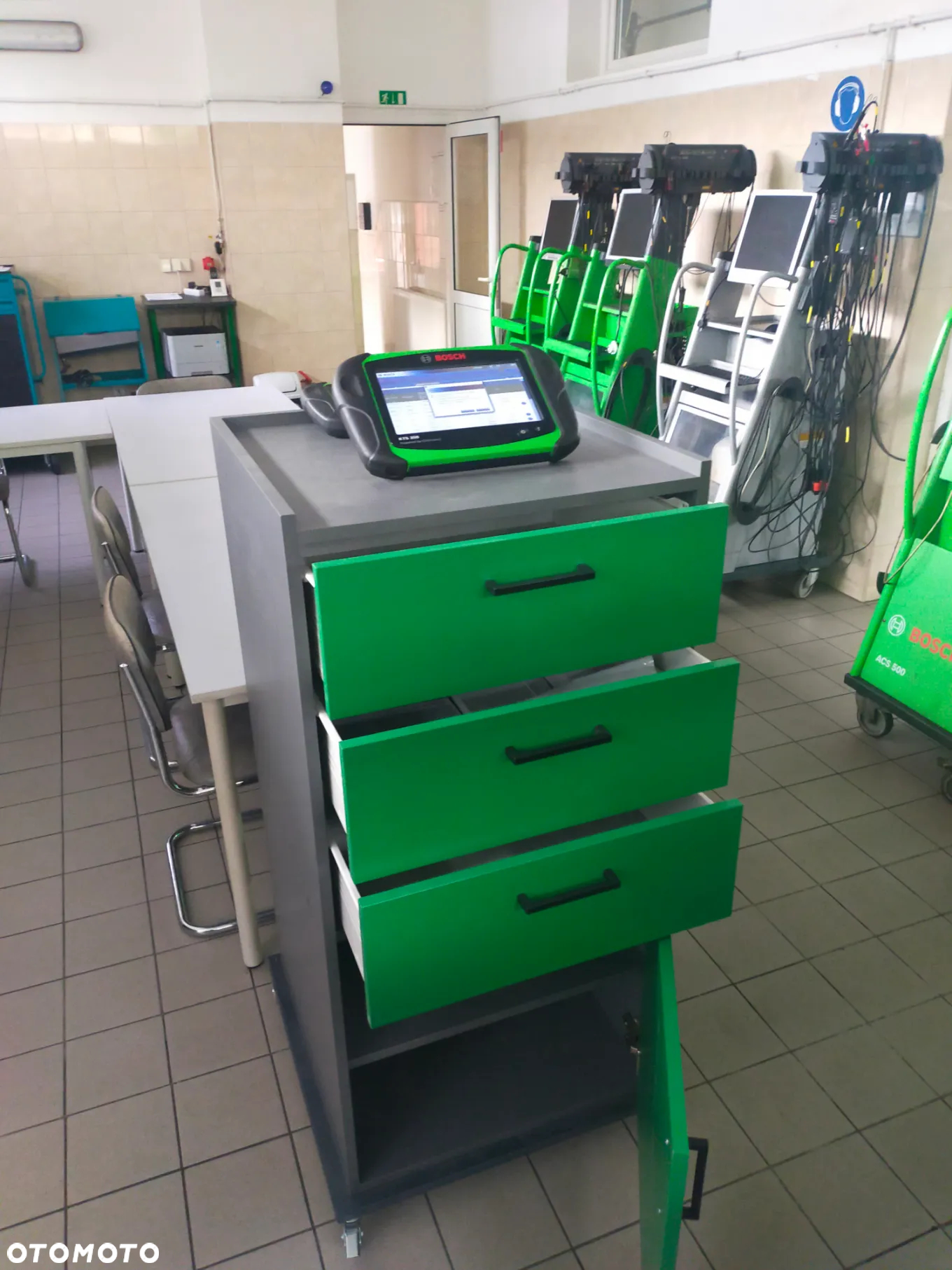 Szafka tester usterek Bosch Regał Bosch - 8