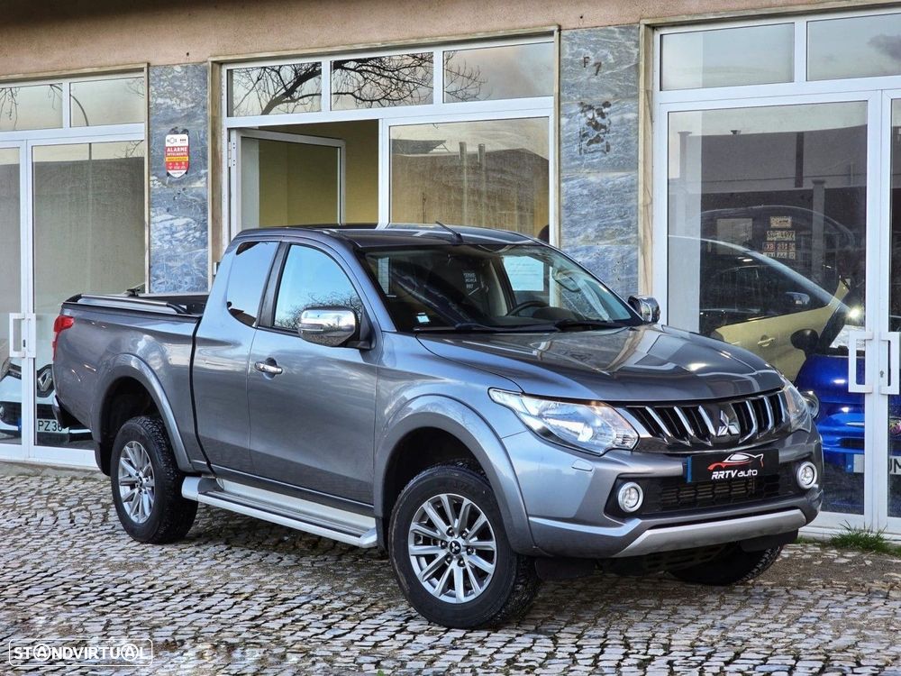 Mitsubishi L200 2.4 DI-D CD Instyle Strakar 4WD - 13