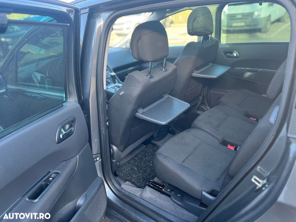 Peugeot 5008 155 THP Automatik Active - 10