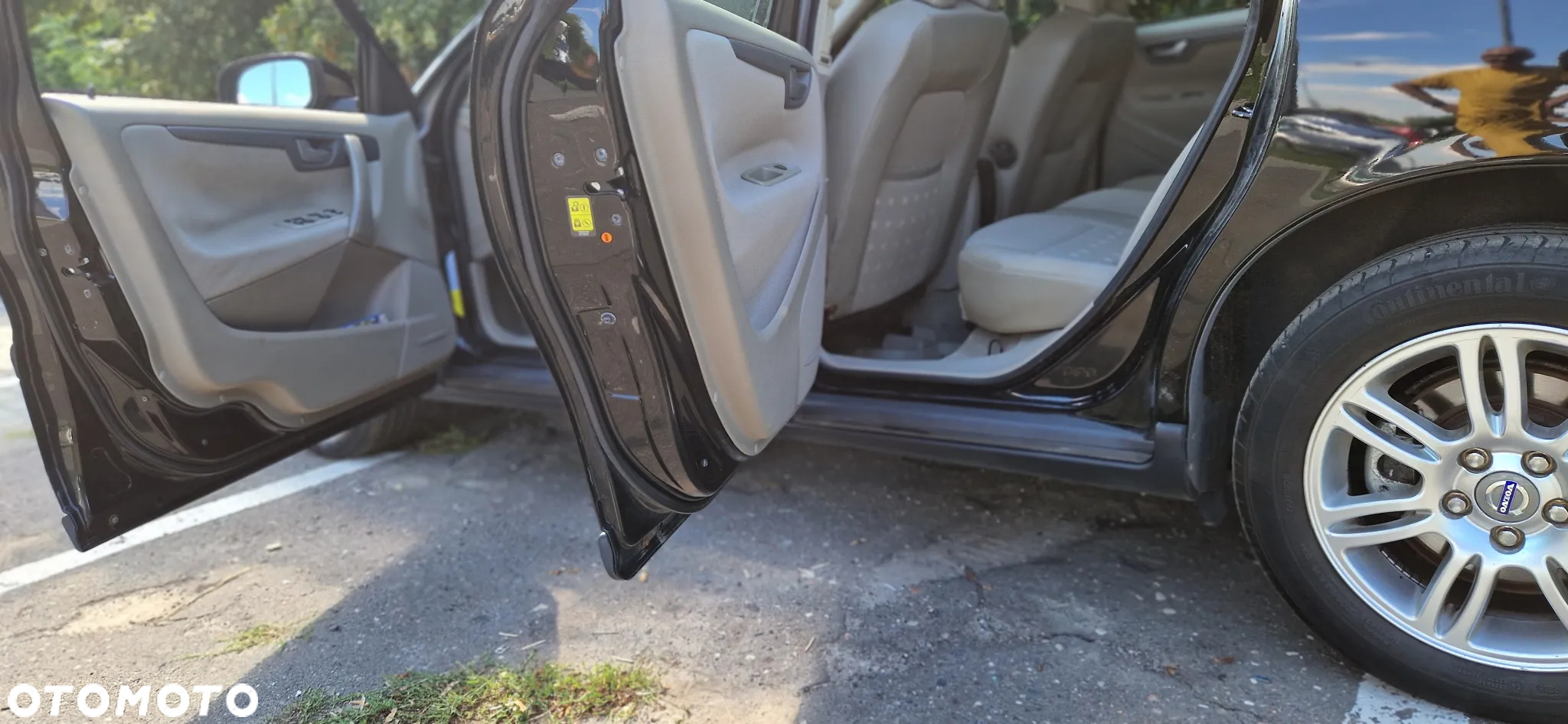 Volvo V70 2.4 Comfort - 10