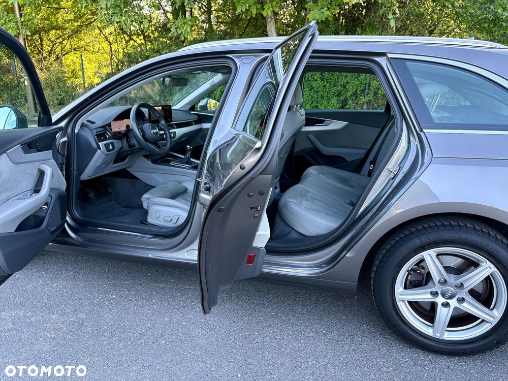 Audi A4 Avant 35 TFSI design - 19