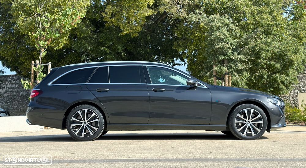 Mercedes-Benz E 300 de 4Matic T 9G-TRONIC - 15