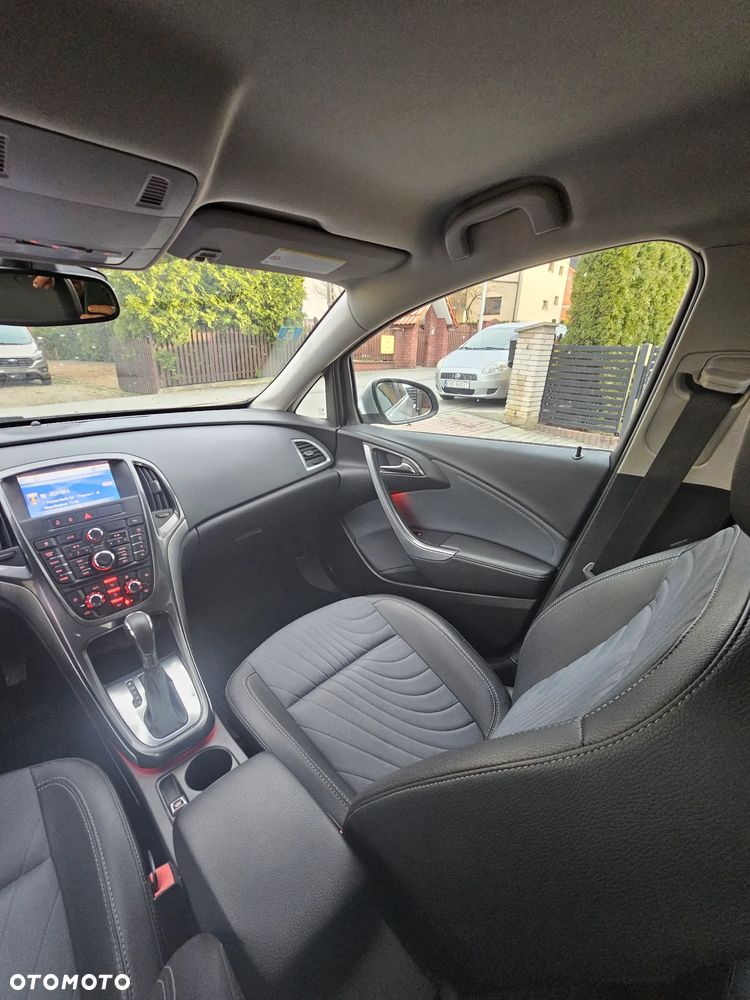 Opel Astra 1.4 T Cosmo - 20