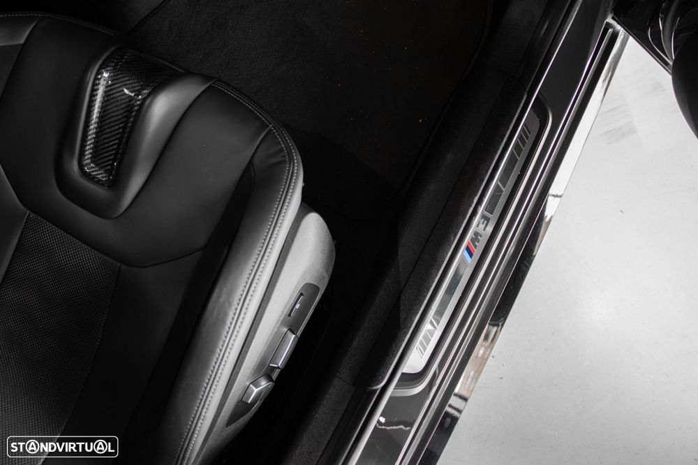 BMW M3 Competition xDrive - 22