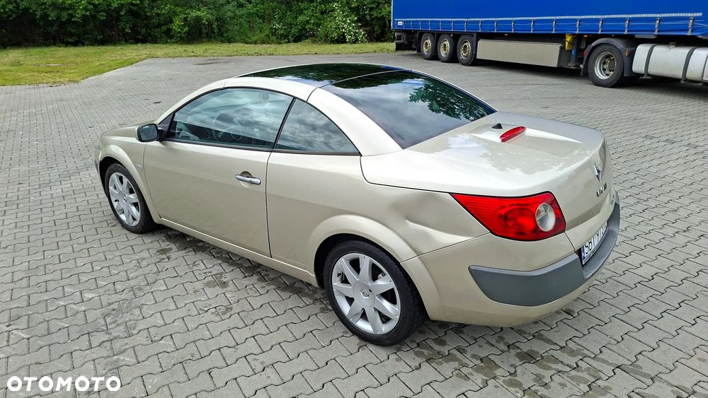 Renault Megane 1.6 16V Confort Dynamique - 4