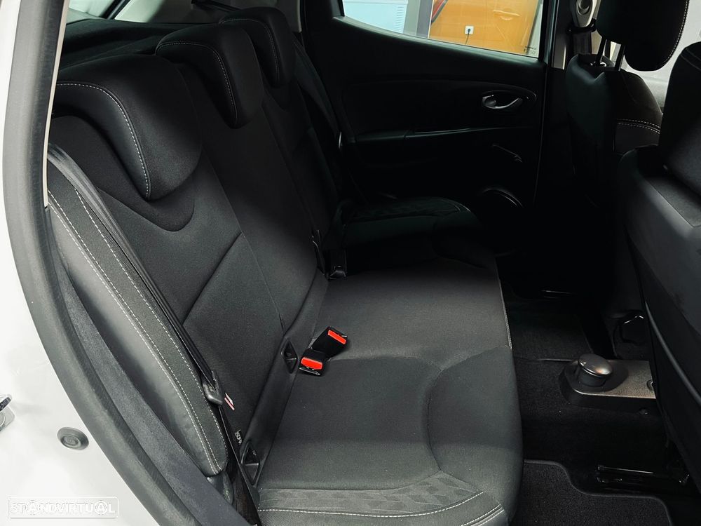 Renault Clio 0.9 TCe Limited Bi-Fuel - 24