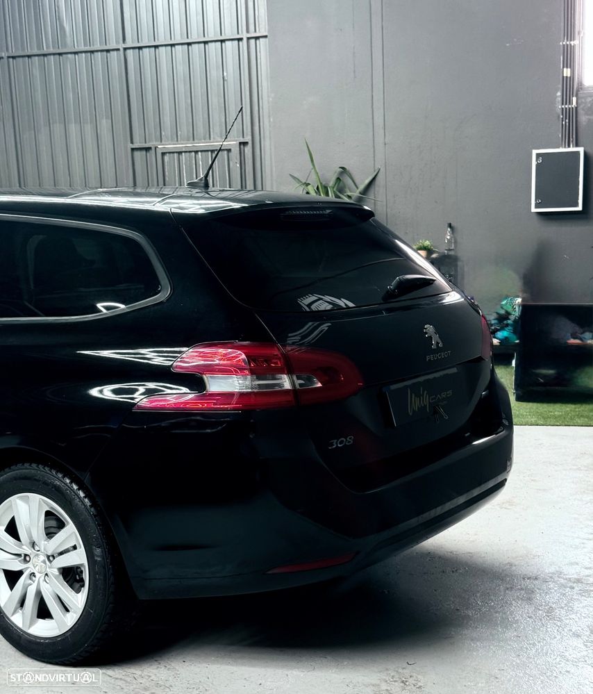 Peugeot 308 SW BlueHDi 130 EAT6 Stop & Start Allure - 19
