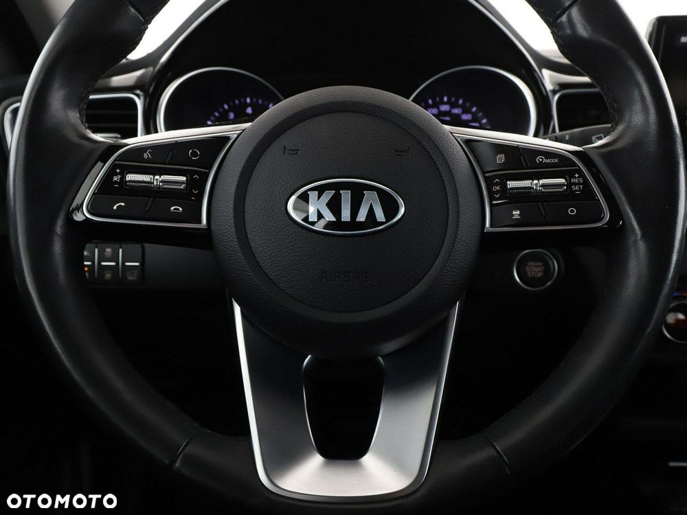 Kia XCeed 1.4 T-GDI OPF DCT7 SPIRIT - 22