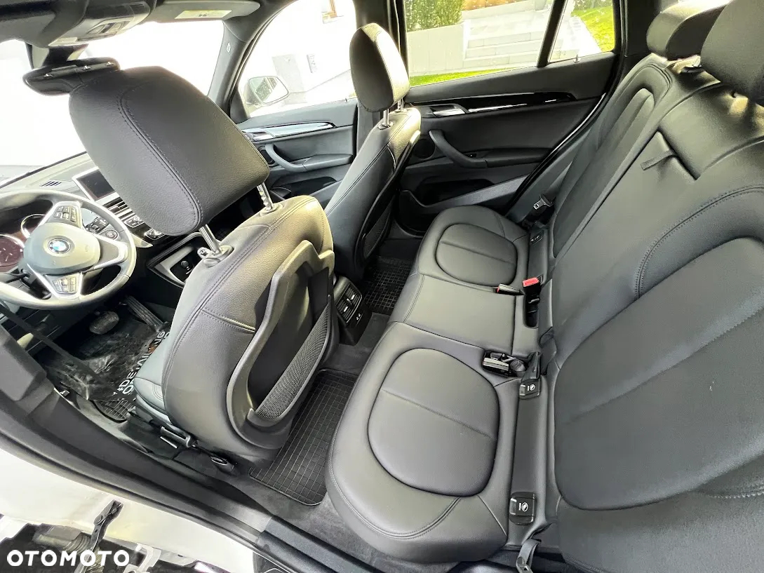 BMW X1 - 18