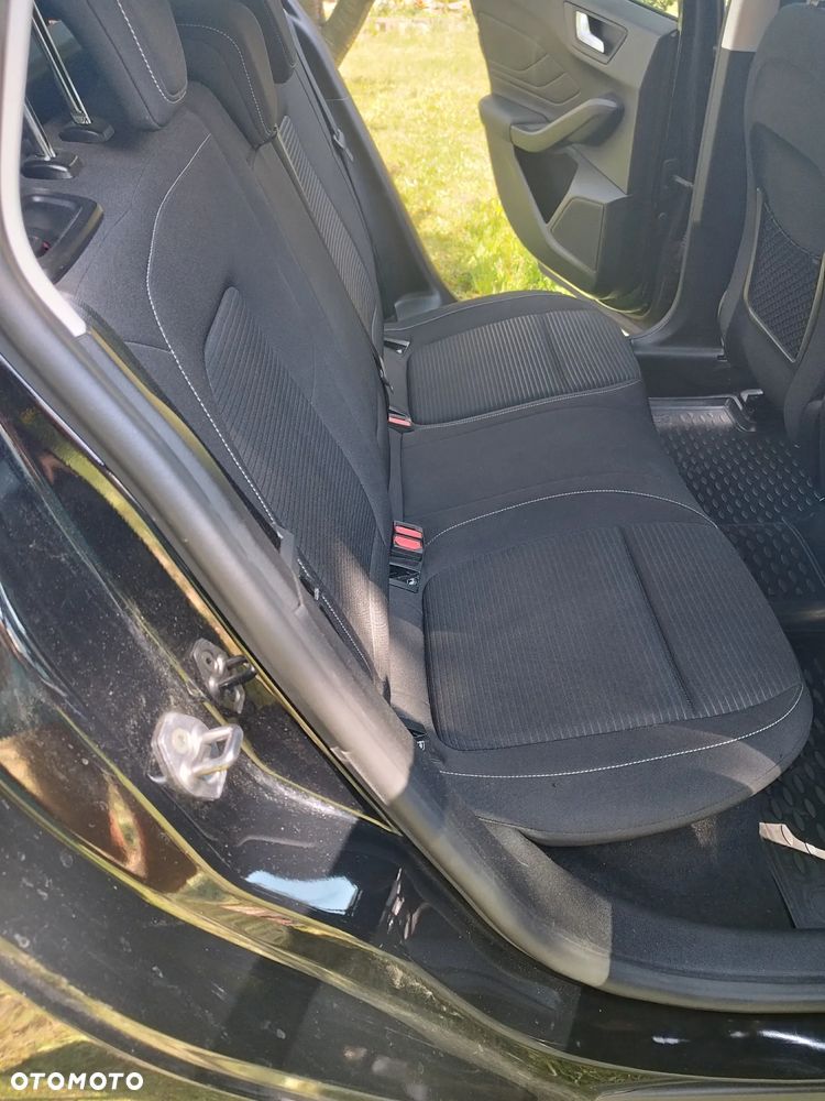 Ford Focus 1.0 EcoBoost Titanium X - 30