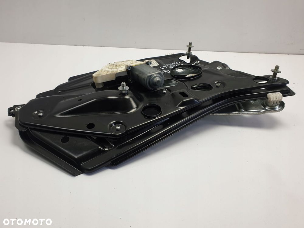 Mercedes A205 Coupe LEWY MECHANIZM SZYBY Podnosnik - 4
