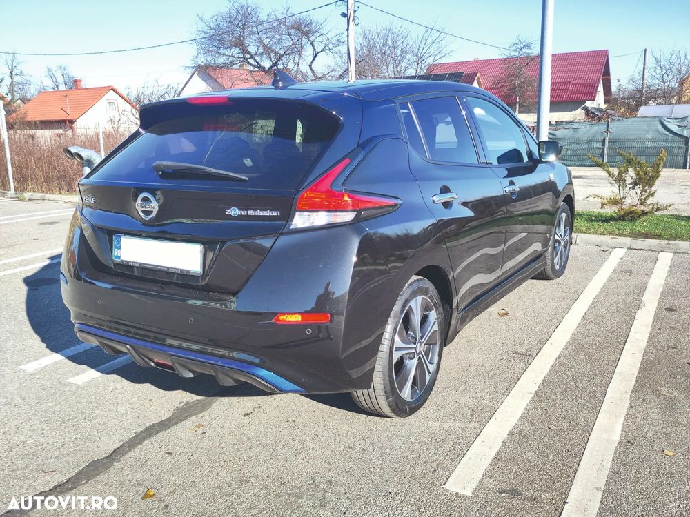 Nissan LEAF 40 kWh N-Connecta - 5