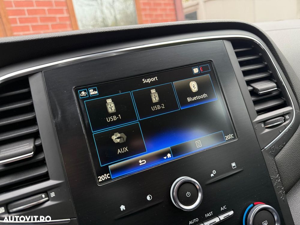 Renault Megane Blue dCi 116 EDC Zen - 17