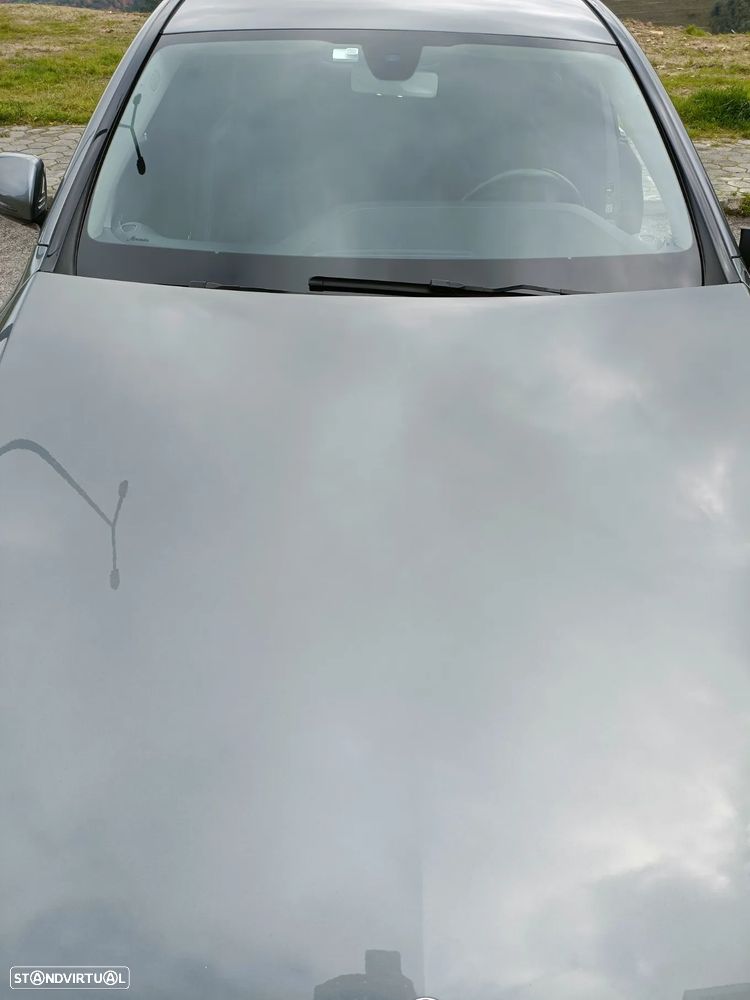 Mercedes-Benz E 220 d Avantgarde+ - 18