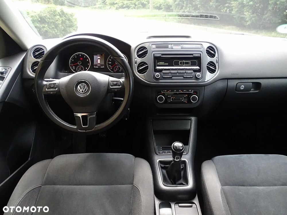 Volkswagen Tiguan 2.0 TDI DPF BlueMotion Technology Sport & Style - 6