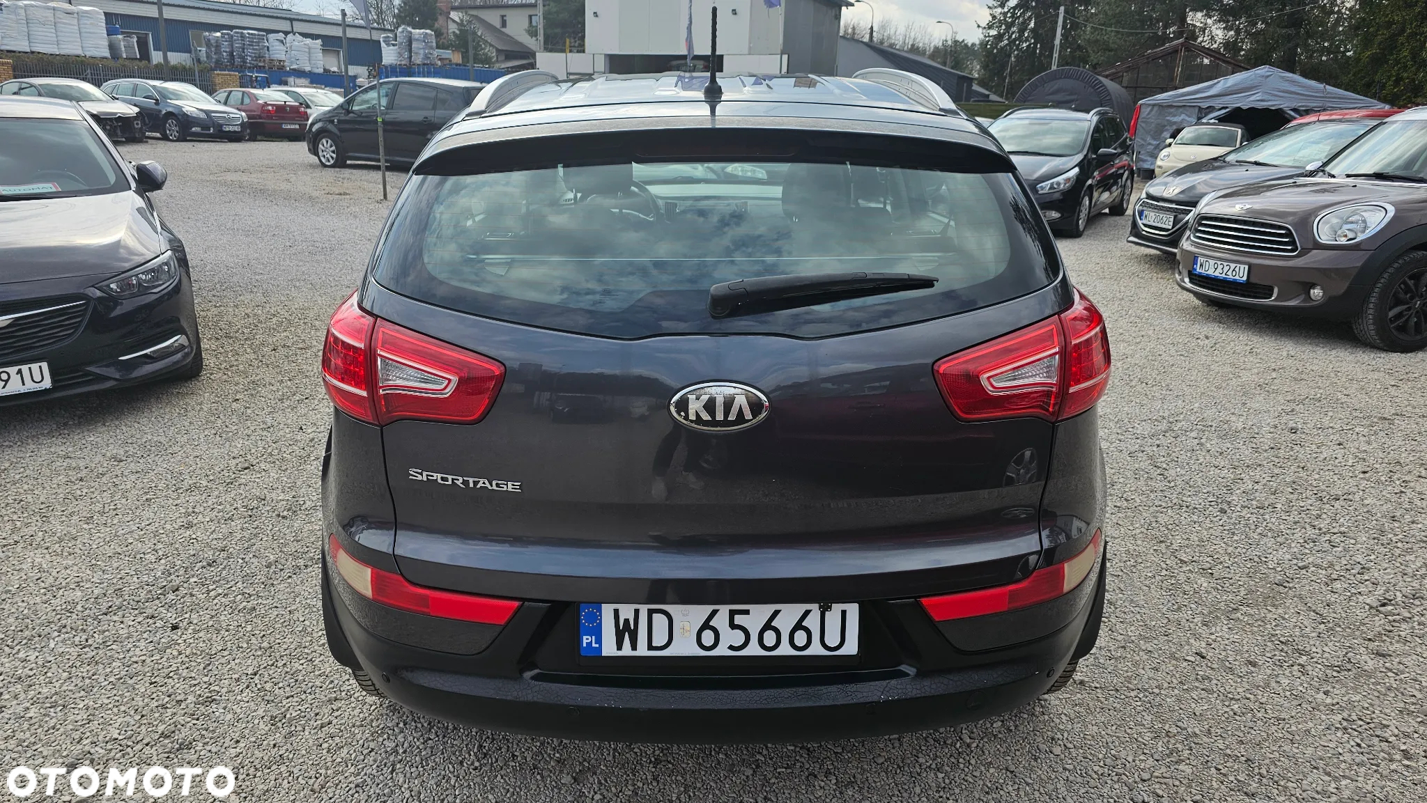 Kia Sportage 2.0 L 2WD - 27