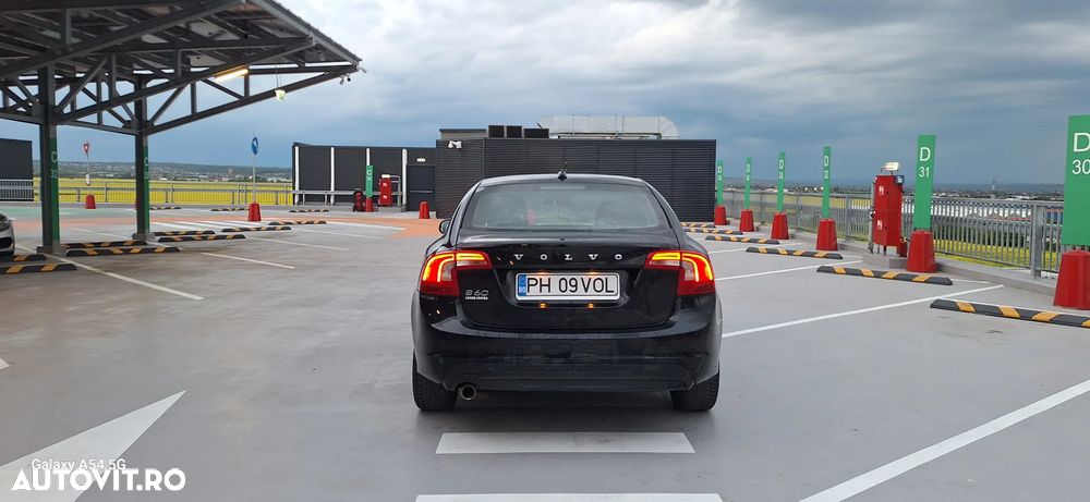 Volvo S60 D3 Business Edition - 8