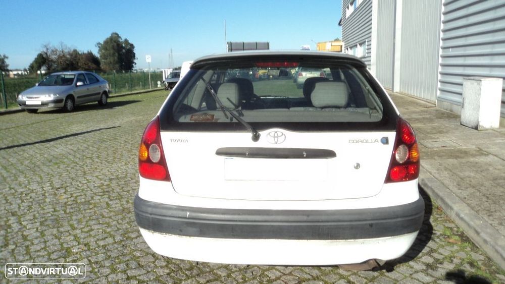Toyota Corolla E11 2.0D 3P 1998 - Para Peças - 6