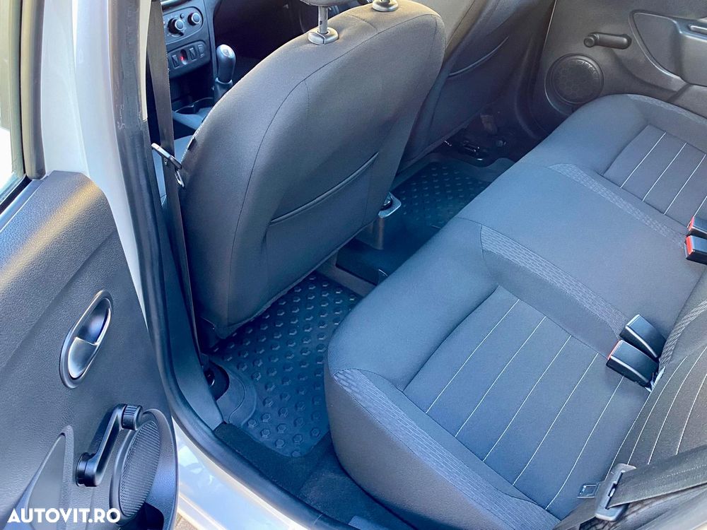 Dacia Logan 1.5 Blue dCi Laureate - 11