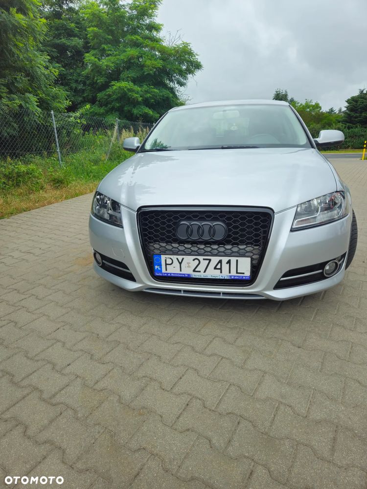 Audi A3 3-drzwiowe 1.6 TDI DPF Ambition - 1