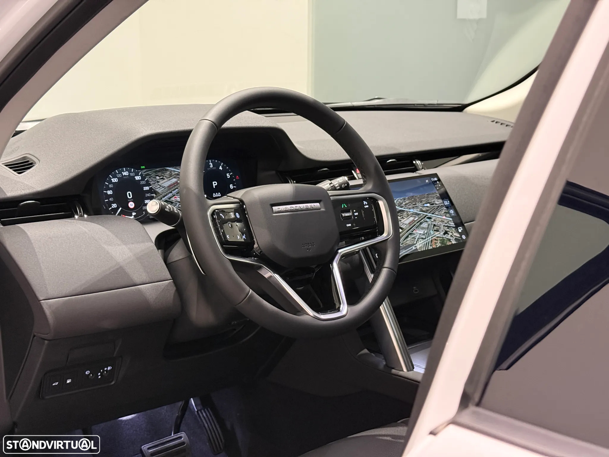 Land Rover Discovery Sport 1.5 I3 P270e AWD S - 14