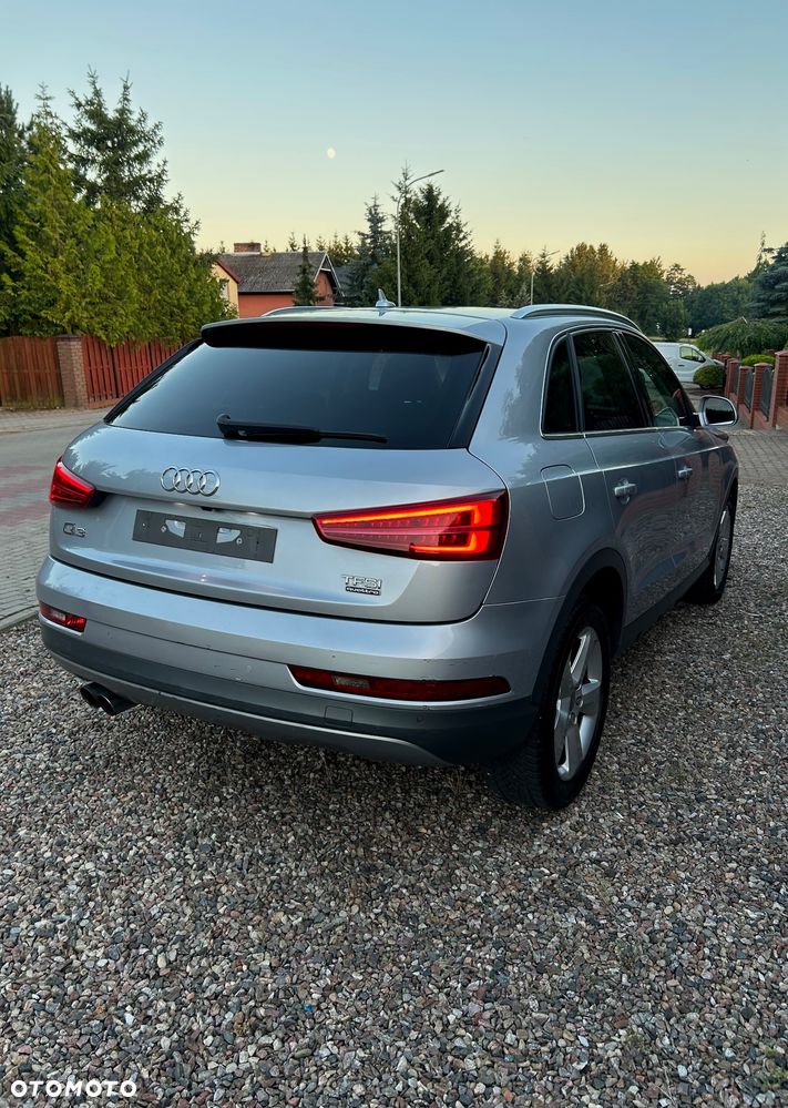 Audi Q3 2.0 TFSI Quattro S tronic sport - 4