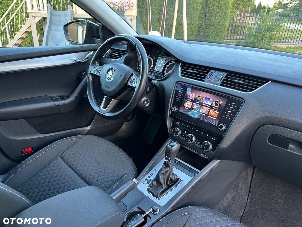 Skoda Octavia 2.0 TDI DSG Drive - 23