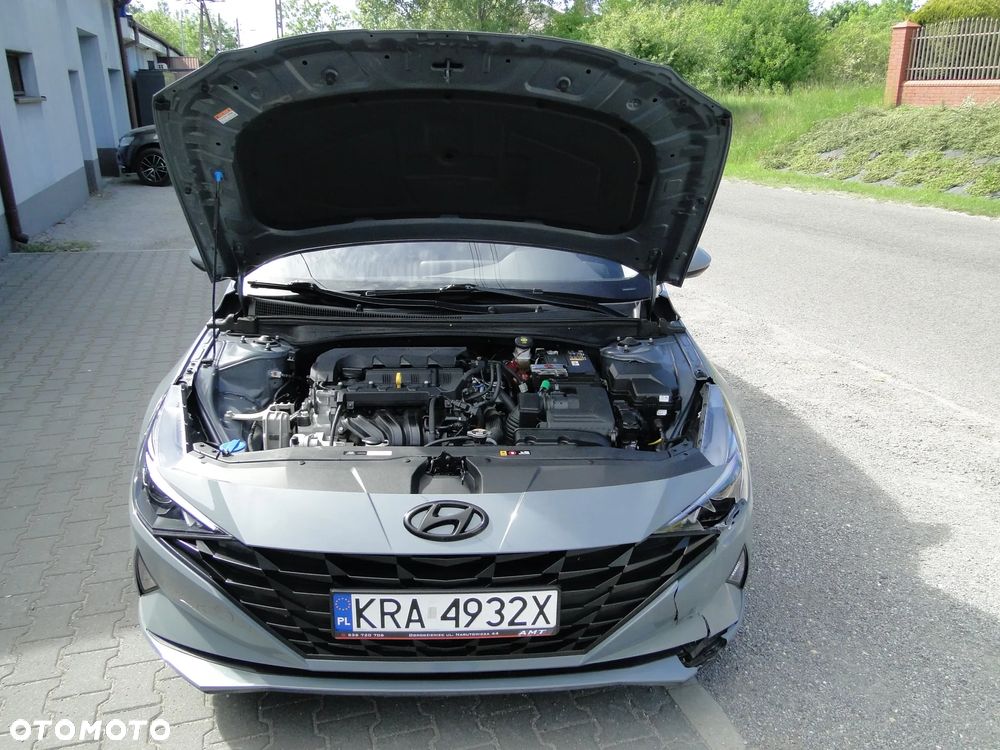 Hyundai Elantra 1.6 Smart CVT - 31